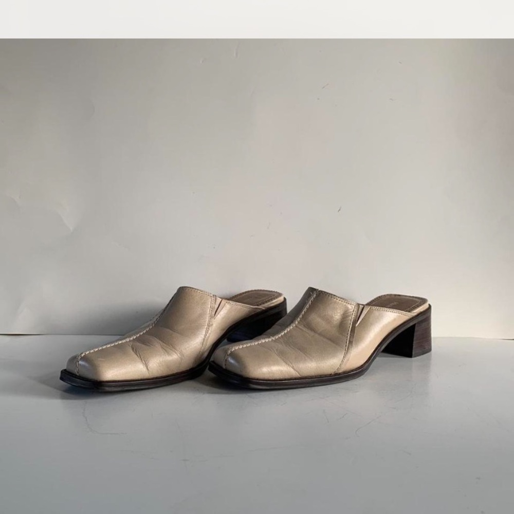 Vintage leather Square toe Hush puppy Mules